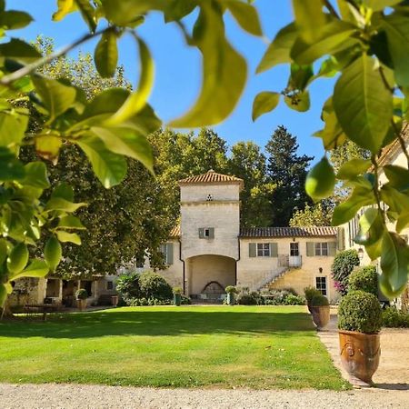 Hotel Et Appartements Domaine Des Clos - Teritoria Beaucaire (Gard) Exteriör bild